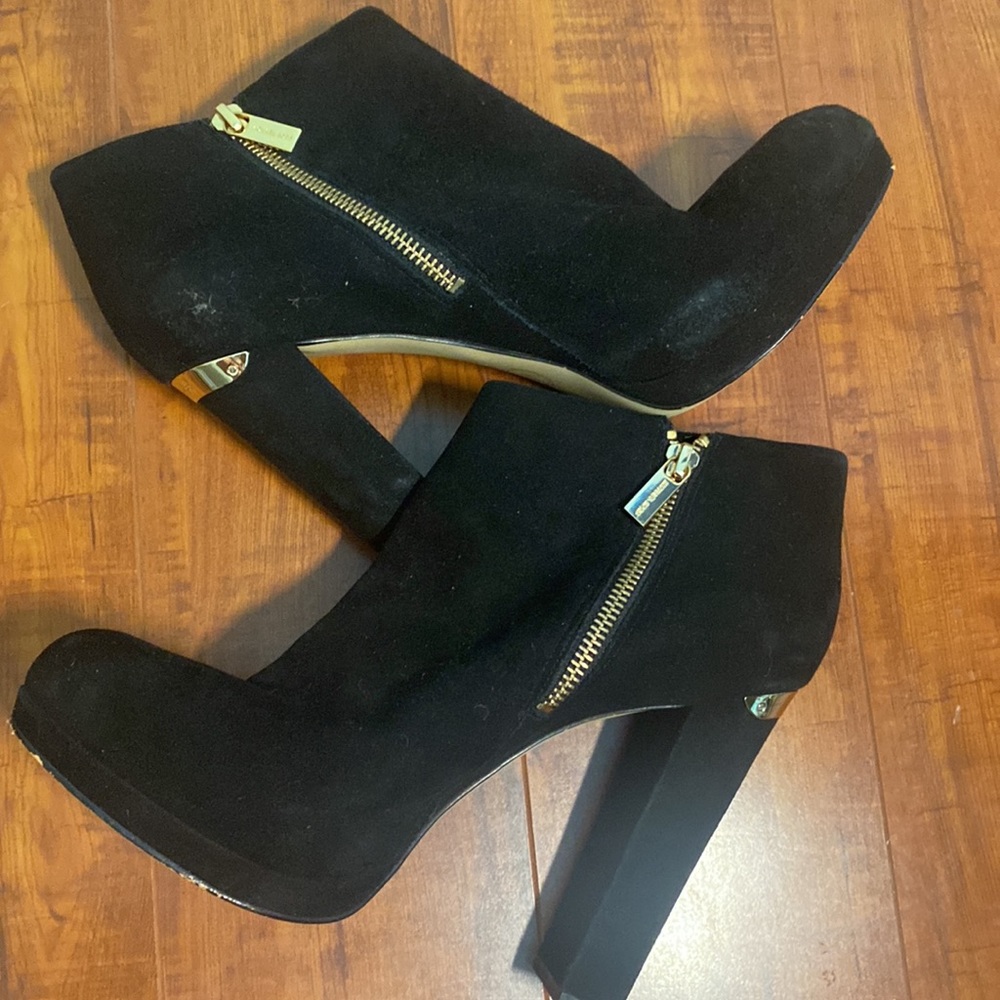 NWT MICHAEL MICHAEL KORS HAVEN BLACK SUEDE BOOTS - Picture 5 of 9